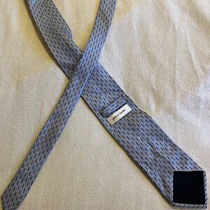 100% Silk Light Blue Pierre Cardin Skinny Tie